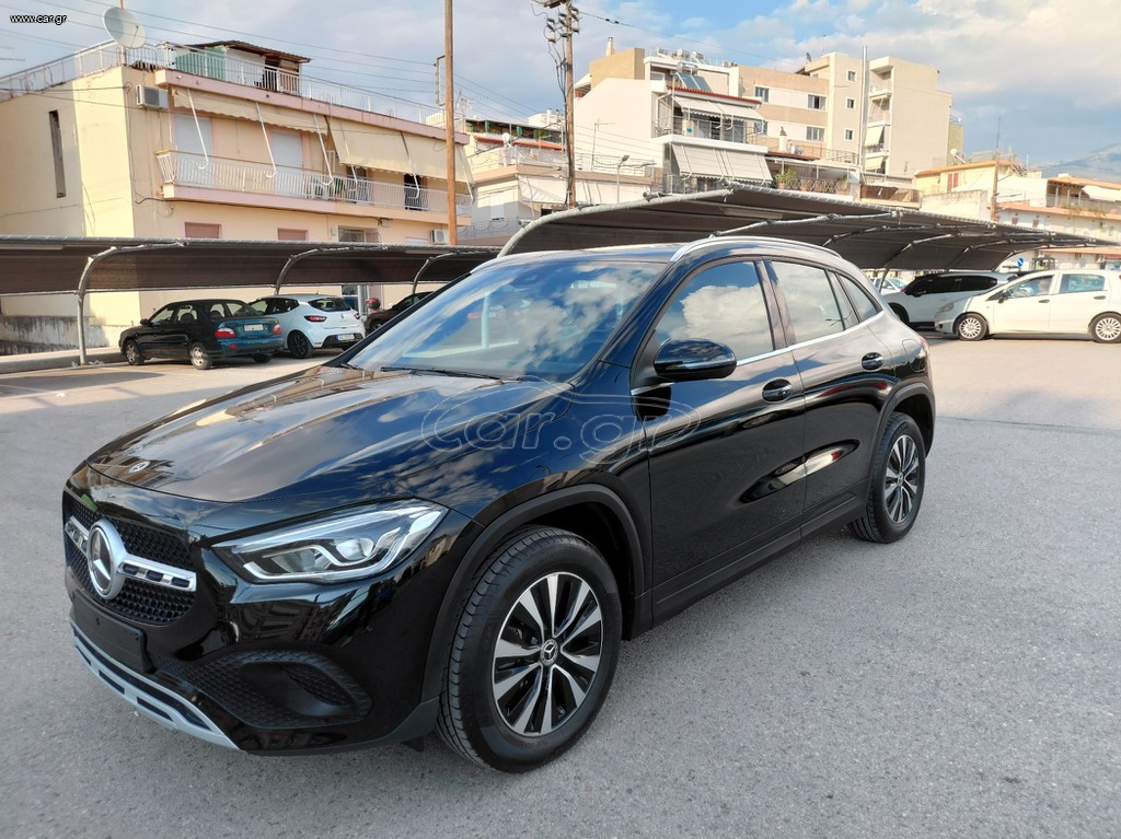 Mercedes-Benz GLA 250 2022 EQ Power 8G-DCT