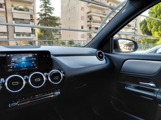 Mercedes-Benz GLA 250 2022 EQ Power 8G-DCT-thumb-29