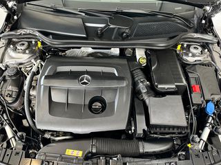 Mercedes-Benz GLA 180 2019 1.5dci Auto Business Ελληνικό-thumb-19