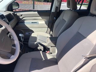 Jeep Compass 2007-thumb-18
