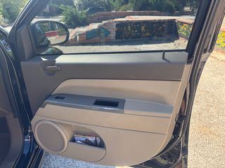 Jeep Compass 2007-thumb-21