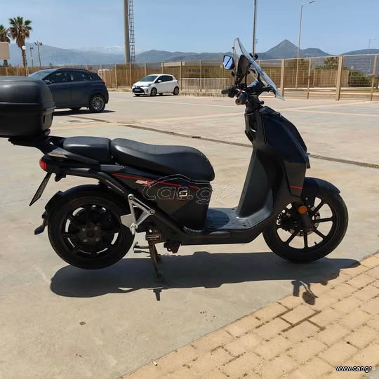 Super Soco CPX 2022