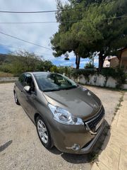 Peugeot 208 2014