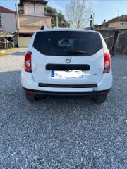 Dacia Duster 2011-thumb-8