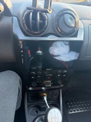 Dacia Duster 2011-thumb-11