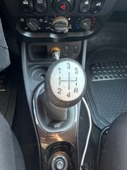 Dacia Duster 2011-thumb-12