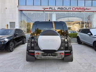 Land Rover Defender 2021 P400e X Dynamic Plug-in  Panorama/Meridian/Air Susp.-thumb-4