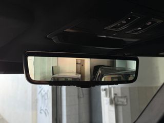 Land Rover Defender 2021 P400e X Dynamic Plug-in  Panorama/Meridian/Air Susp.-thumb-38