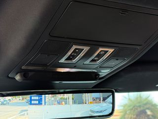 Land Rover Defender 2021 P400e X Dynamic Plug-in  Panorama/Meridian/Air Susp.-thumb-39