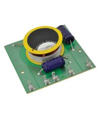 Qtx 900.590UK Ανταλλακτικό Crossover 2 Δρόμων (Τεμάχιο) 2 Way Crossovers 8R 2.5kHz 250WCrossover 2 δρόμων που καλύπτει μια σειρά διαφορετικών χωρητικοτήτων ισχύος. Εξασφαλίζει έναν ισορροπημένο διαχωρ