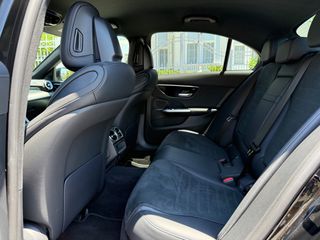 Mercedes-Benz C 300 2023 300e AMG Night-Pack ΕΡΓΟΣΤ.ΕΓΓΥΗΣΗ 2028 Plug-In Hybrid 320hp-thumb-17