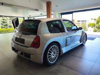 Renault Clio 2002 SPORT V6
