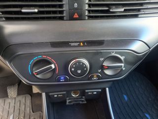 Hyundai i 20 2021-thumb-15