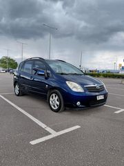 Toyota Corolla Verso 2002