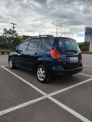 Toyota Corolla Verso 2002-thumb-4