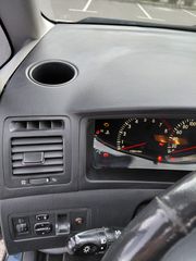 Toyota Corolla Verso 2002-thumb-25