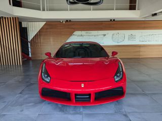 Ferrari 488 GTB 2015