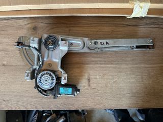 KIA SORENTO 2002-2009 ΠΙΣΩ ΓΡΥΛΛΟΣ ΑΡΙΣΤΕΡΟΣ ΜΕ ΜΟΤΕΡ 834503Ε000 / 83450-3E000 XH602PA