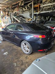 Alfa Romeo GT 2008-thumb-11