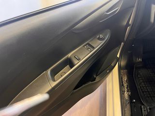 Opel Karl 2017 automatic  13.000km-thumb-12