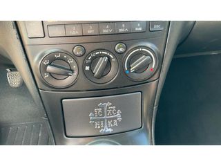 Toyota Avensis 2007 LUNA-thumb-23