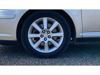 Toyota Avensis 2007 LUNA-thumb-18