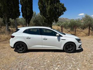 Renault Megane 2021 Renault Megane 1.5 dCi EDC Automatic – 2021 | Full Extra-thumb-2