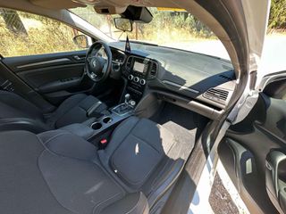 Renault Megane 2021 Renault Megane 1.5 dCi EDC Automatic – 2021 | Full Extra-thumb-18