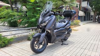 Yamaha XMAX 300 2021-thumb-8