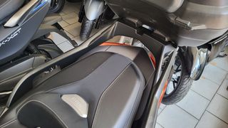Yamaha XMAX 300 2021-thumb-49