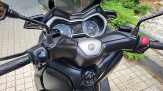 Yamaha XMAX 300 2021-thumb-20