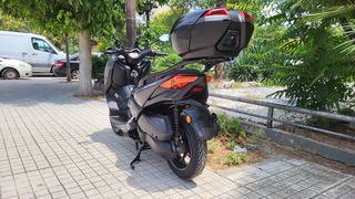 Yamaha XMAX 300 2021-thumb-30