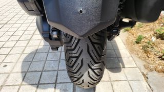 Yamaha XMAX 300 2021-thumb-32