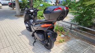 Yamaha XMAX 300 2021-thumb-33