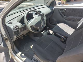 Opel Corsa 2001 1.4 ELEGANCE-thumb-3