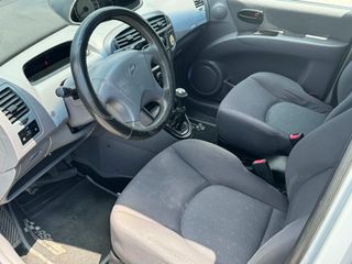 Hyundai Matrix 2004 1.6 GLS πρώτο χέρι-thumb-3