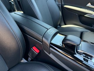 Mercedes-Benz A 200 2020-thumb-52