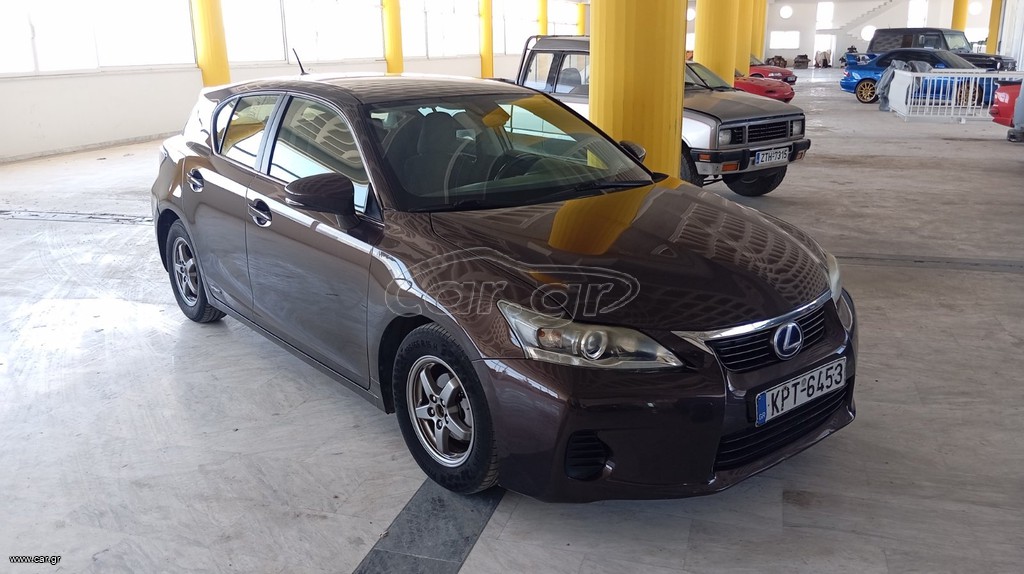 Lexus CT 200h 2012