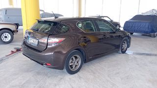 Lexus CT 200h 2012-thumb-3