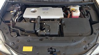 Lexus CT 200h 2012-thumb-9
