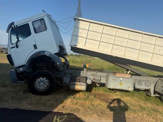 Ανατροπή Mercedes-Benz 1990 1833-thumb-15