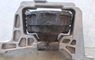 Ford Focus mk3 1.600cc 150hp Βάσεις μηχανης/Ψυγεια νερου-ερκοντισιον-ιντερκουλερ/Βεντιλατερ-thumb-3