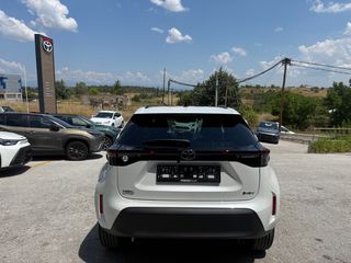 Toyota Yaris Cross 2026 1.5L  130HP  STYLE  ΕΤΟΙΜΟΠΑΡΑΔΟΤΟ+ΔΩΡΟ ΑΣΦΑΛΕΙΑ+SERVICE-thumb-3