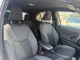 Toyota Yaris Cross 2026 1.5L  130HP  STYLE  ΕΤΟΙΜΟΠΑΡΑΔΟΤΟ+ΔΩΡΟ ΑΣΦΑΛΕΙΑ+SERVICE-thumb-11