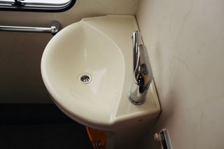 Dethleffs 2004 camper 7-8 ατόμων-thumb-11