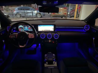 Mercedes-Benz A 180 2019 D AMG-LINE 7G-DCT-thumb-23