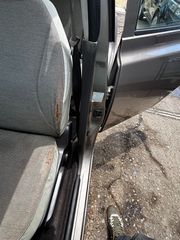 Nissan Micra 2006-thumb-10
