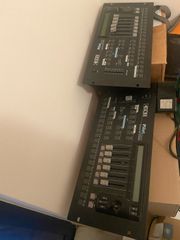 2x SGM Pilot 2000 DMX Controllers – 1 Τροφοδοτικό –