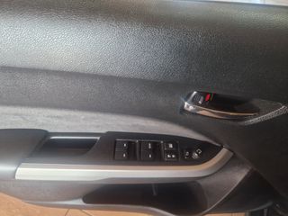 Suzuki Vitara 2016 GLX 4X4 FULL EXTRA-thumb-16