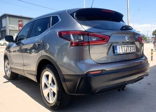 Nissan Qashqai 2018-thumb-8